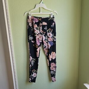 Grace And Lace Foral Print Black Joggers, Small